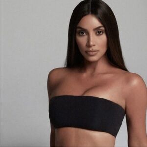 NWT SKIMS fits everybody bandeau